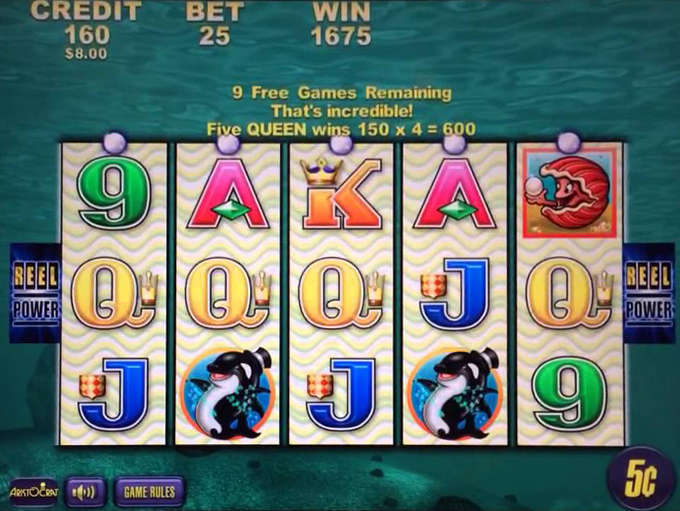 play whales of cash video slot game