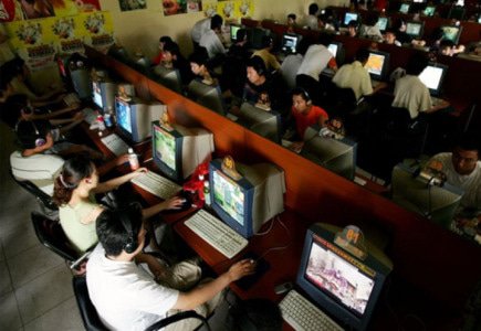 Another Strike at Internet Cafes Offering Illegal Gambling – This Time in Massachusetts