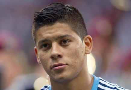 Premier League: Manchester United set to sign Marcos Rojo