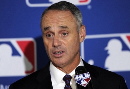 MLB Commissioner Supports DFS Industry