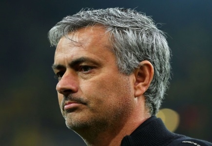 Premier League: Jose Mourinho defends players after League Cup exit