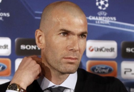 Primera Liga: Zinedine Zidane replaces Rafael Benitez at Real Madrid