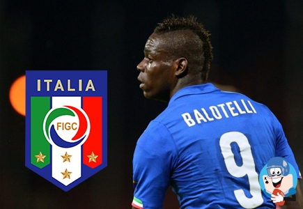 Italy: Mario Balotelli's agent angered by national team coach