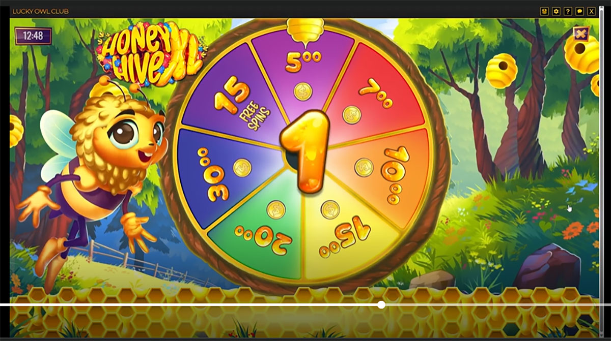 Lucky-Owl-Club-Casino-honey-hive-xl